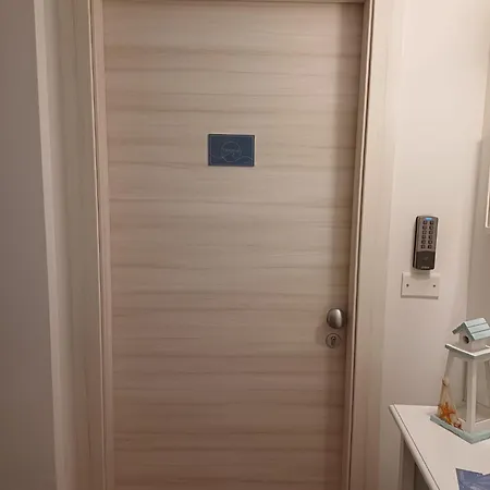 Elios Bed & Breakfast 3*