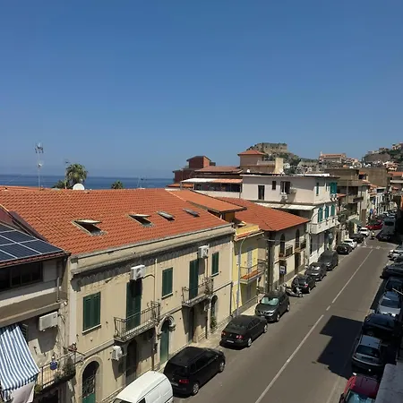 Elios Alojamento de Acomodação e Pequeno-almoço 3*