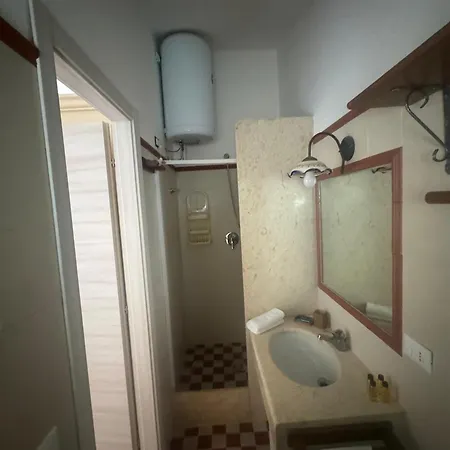 Elios Alojamento de Acomodação e Pequeno-almoço Scilla