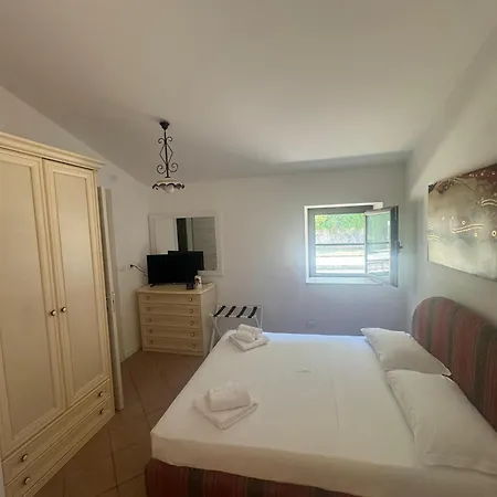 Elios Frühstückspension 3*