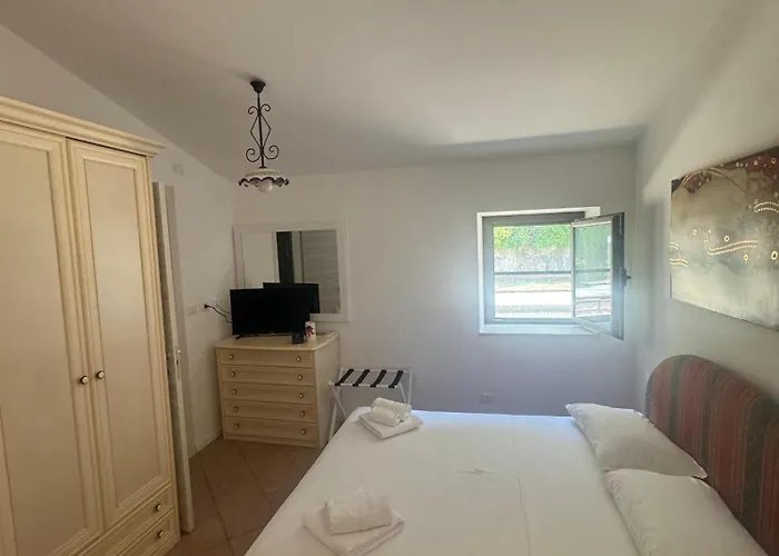 Elios Bed & Breakfast 3*